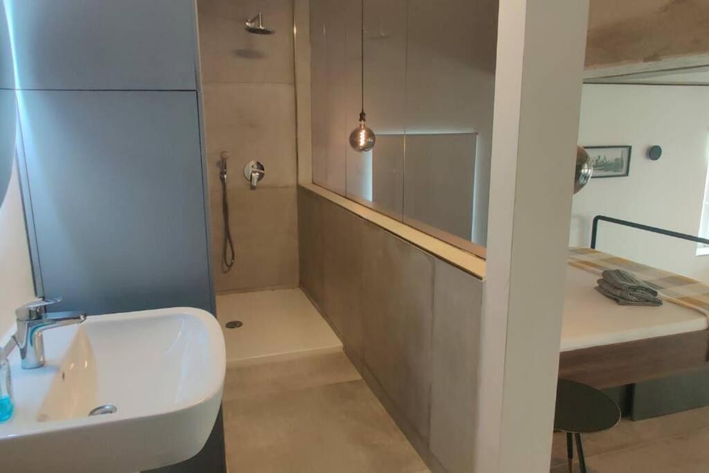 No 60, 3Rd Floor, Centrally Located, Fully Equipped Studio Apt Il-Furjana Exterior foto